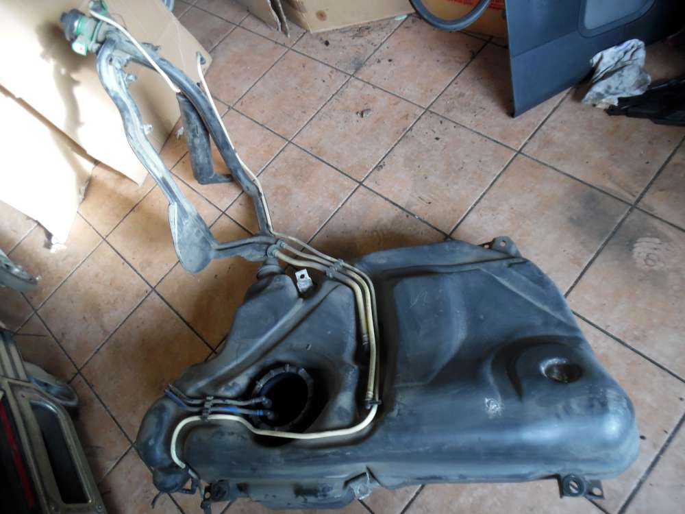 Seat Ibiza 6L Kraftstofftank Benzintank Kraftstoffbehlter 6Q0201085