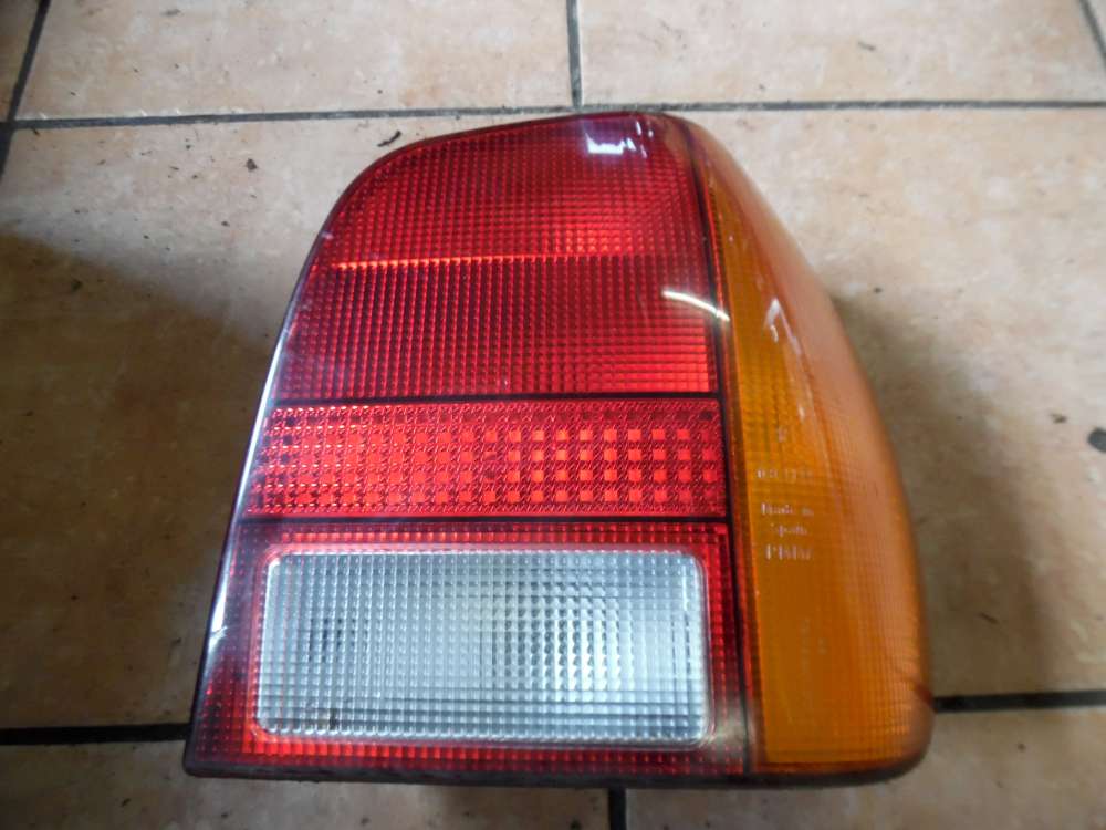VW Polo 6N Rcklicht Bremslicht Rckleuchte Rechts 6N0945096