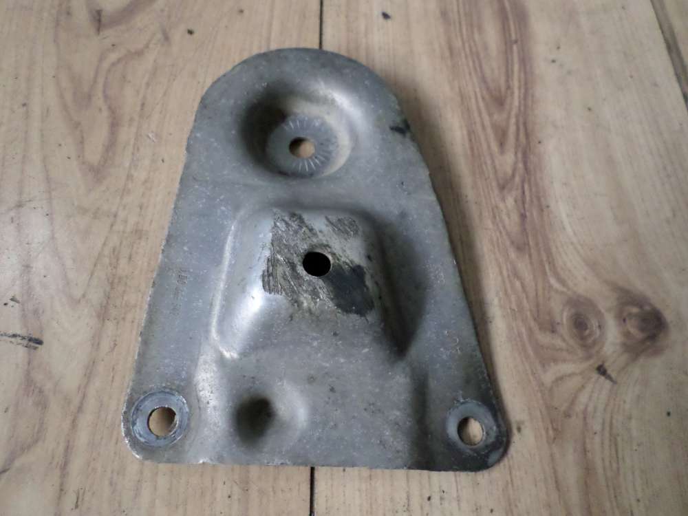 Audi A4 Motorhalter Rechts 8D0399542