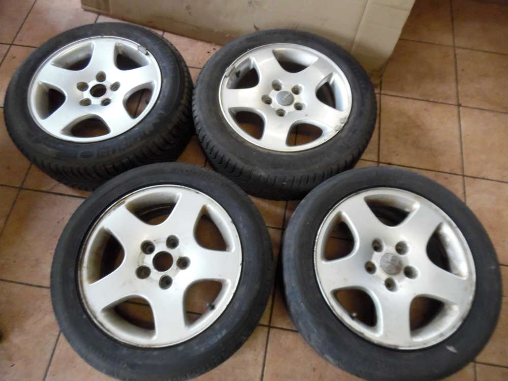 4x Alufelgen mit 2x Winterreifen Michelin Audi A4 205/55R 16 91H 7Jx16 H2 ET45 8D0601025