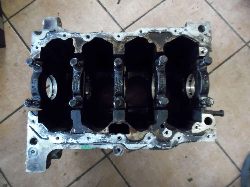 VW Golf V 1,4L BKG Motorblock Motorrumpf 03C103019 
