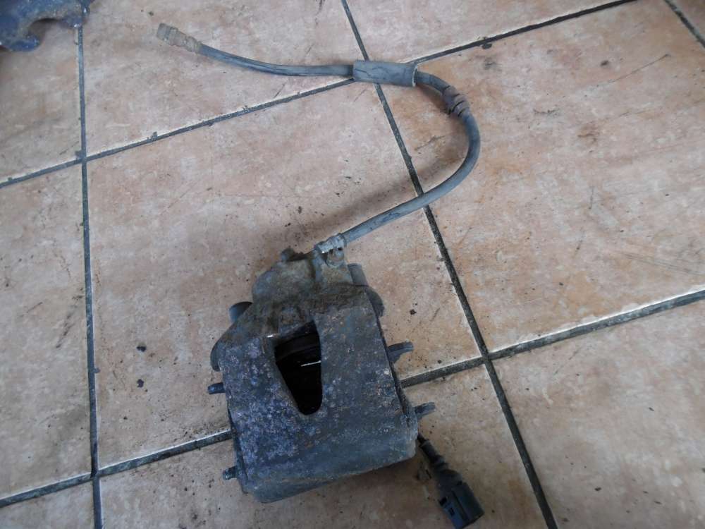 VW Golf V 1K Bremssattel Vorne Linls