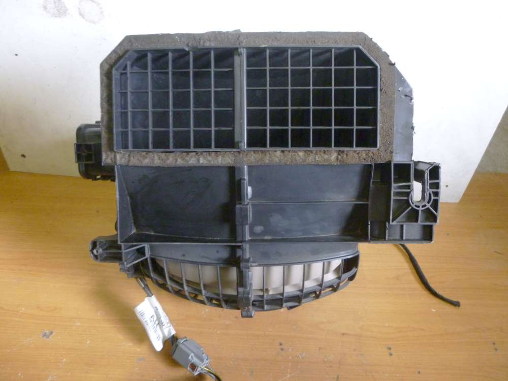 Ford Focus Bj 2003 Luftkasten fr  Heizung Klima XS4H19B555 AAA / 2S4H-18592-A