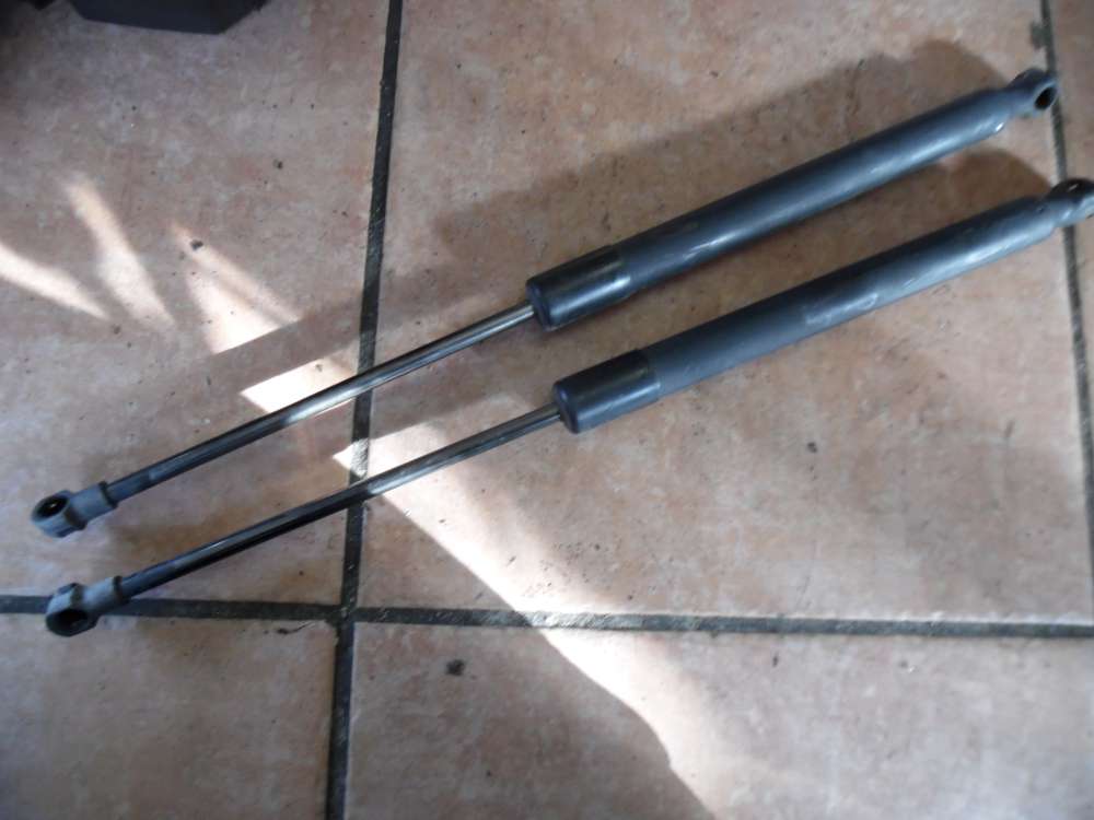 VW Golf V 1K Heckklappend�mpfer 1K6827550