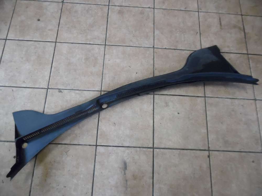 VW Golf V 1K Wasserabweiser Windlauf Abdeckung 1K1819415 