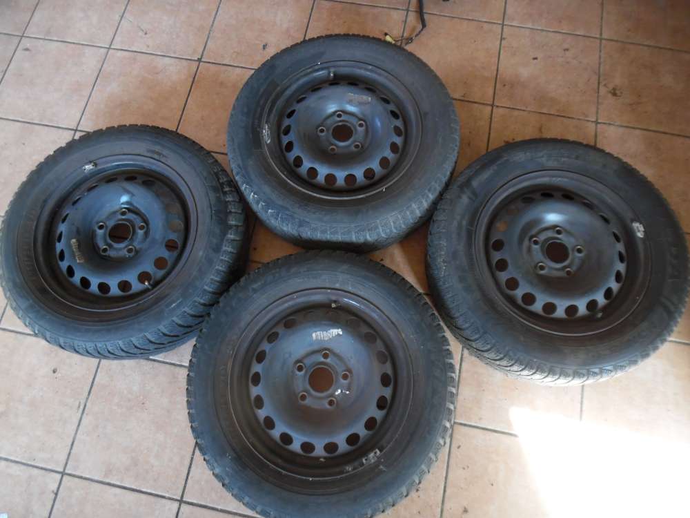 4x Stahlfelgen mit Winterreifen VW Golf V 195/65 R15 91H 6J x15 H2, ET 47, 1K0601027