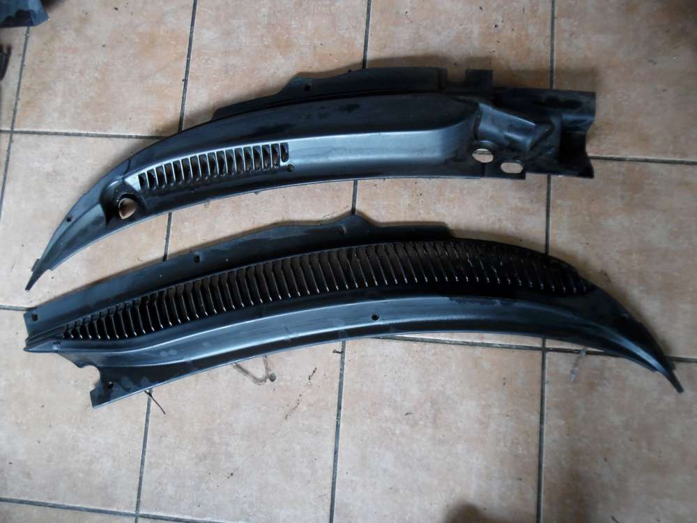 Chrysler 300M Windlauf Wasserkasten 04805014/ 04805015