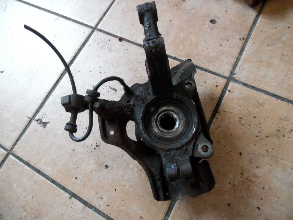Fiat Punto 188 Achsschenkel Vorne Links