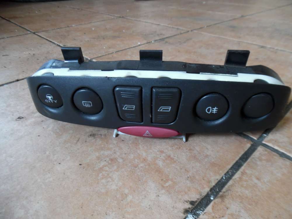 Fiat Punto 188 Schalterleiste Fensterherber Warnblinkschalter