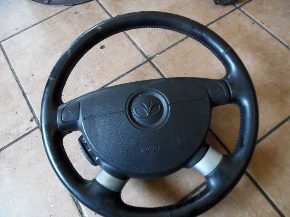 Chevrolet Nubira Lederlenkrad mit Schalter