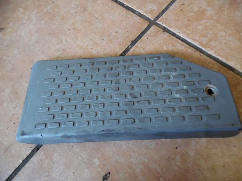 Chevrolet Nubira Boden Fusttze Vorne Links 96556940 