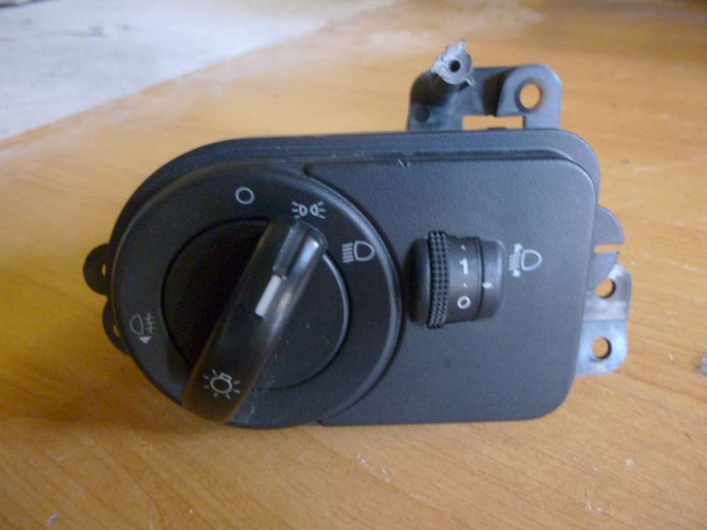 Ford Fusion, Fiesta V Lichtschalter  2S6T13A024AC
