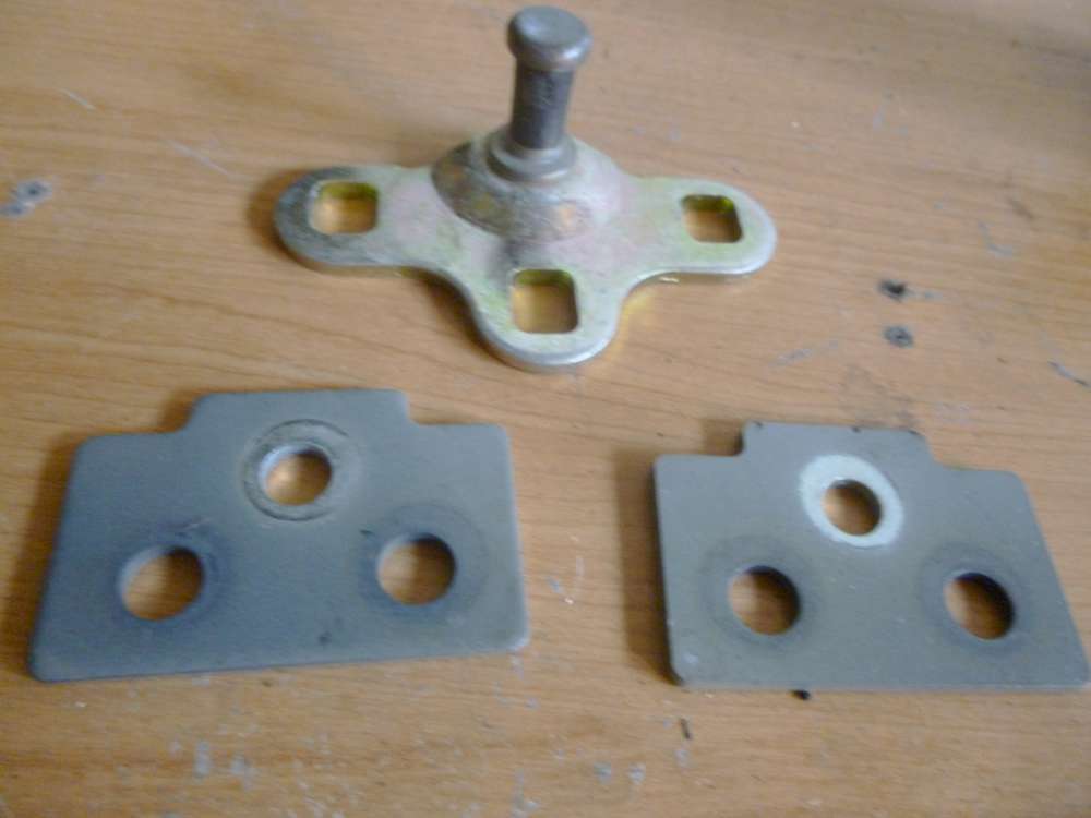 Ford Fiesta V JD Schliess Keil Fang Heckklappe