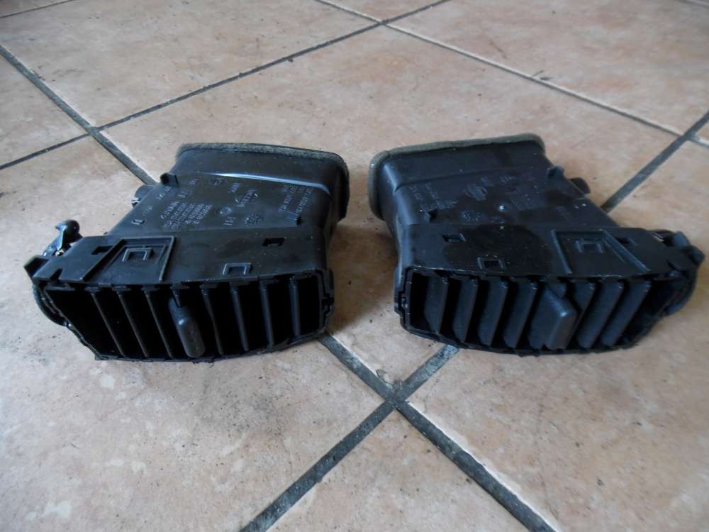 Nissan Micra K12 Lftungsgitter Luftdse 68750AX600 / 68751AX600