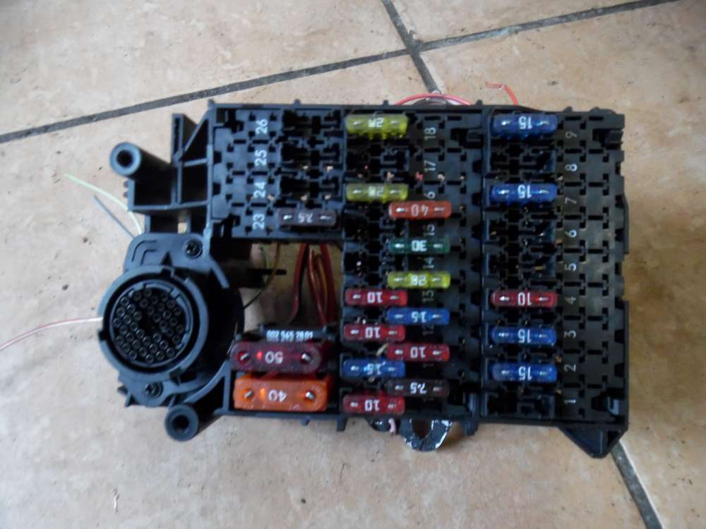 Mercedes E-Klasse W210 Sicherungskasten A2105453340
