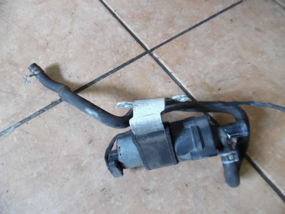 Mercedes E-Klasse W210 Zusatzwasserpumpe Bosch A2108300414