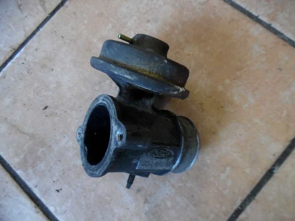 Ford Mondeo MK3 AGR Ventil 