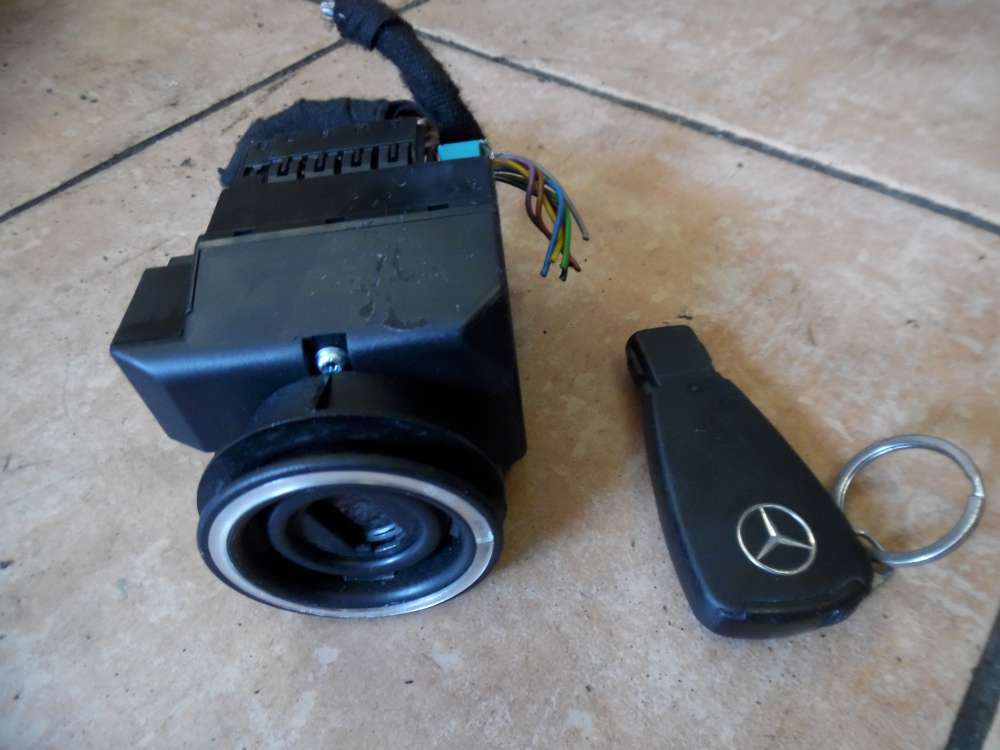 Mercedes E-Klasse W210 Zndschlo mit Schlssel 2105450208