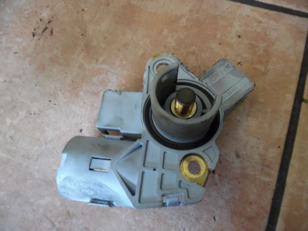Mercedes E-Klasse W210 Batteriekabel Stecker 2105460241 