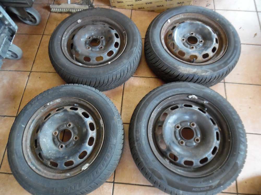 4x Stahlfelge Winterreifen Goodride Ford Fiesta V 175/65 R14 82H 5,5JX14H2 Et 47,5