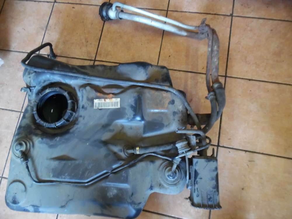 Ford Focus I Kraftstofftank Kraftstoffbehlter mit Einfllstutzen 98AB-9002