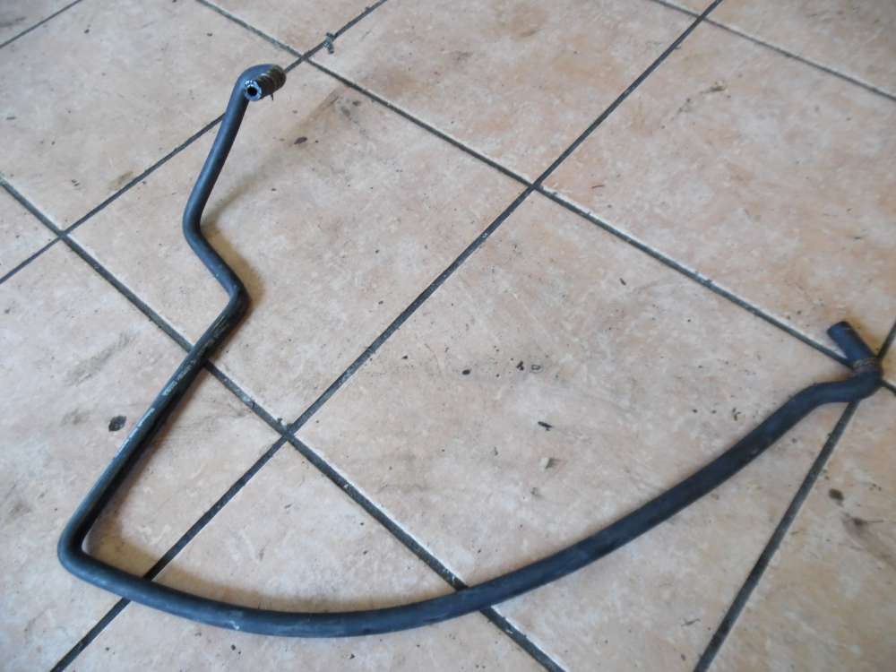 Ford Focus I Khlerschlauch Wasserschlauch 98AB-8K012
