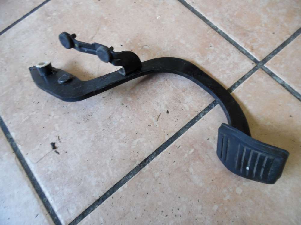 Ford Focus I Pedalwerk Kupplungspedal 