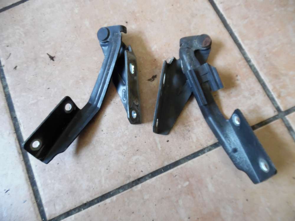 Ford Focus I Motorhaubescharniere Scharniere XS41-16800 / XS41-16801