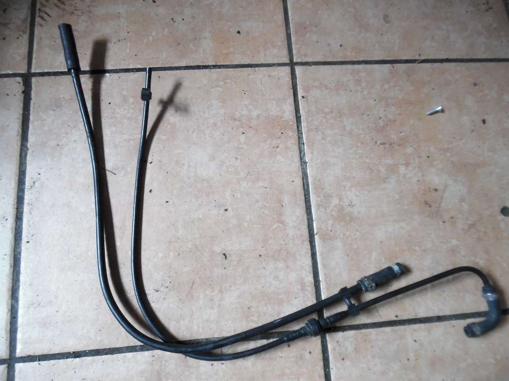 VW Golf II Kraftstoffleitung Benzinleitung 070129530