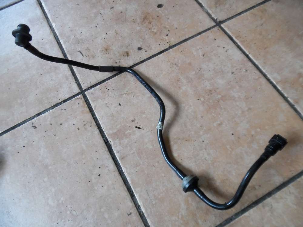 Ford Fiesta V 1,4TDCi Unterdruckleitung Unterdruckschlauch 3S612420AA