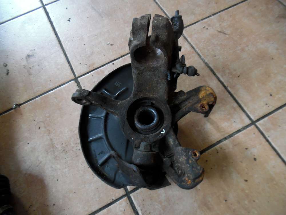 Ford Focus I Achsschenkel Vorne Links