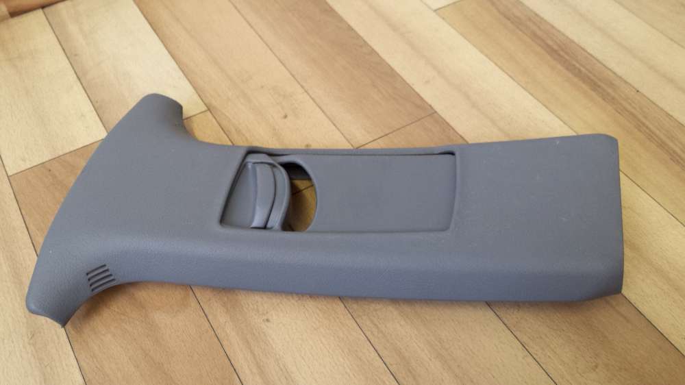 Audi A4 Verkleidung B-Sule links oben 8D0867239