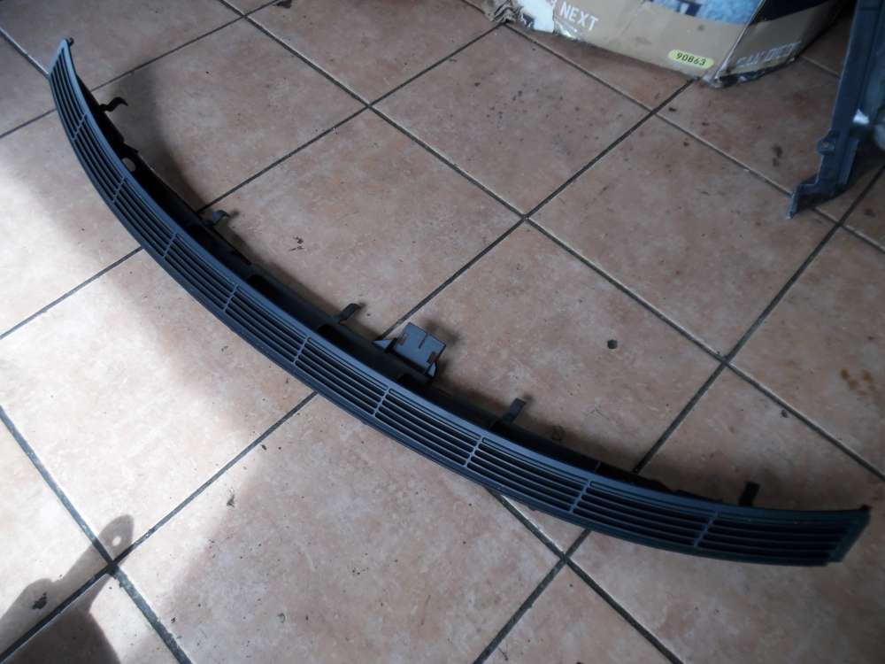 BMW E46 316ti Luftgitter Lftung Heckscheibe 8203763 