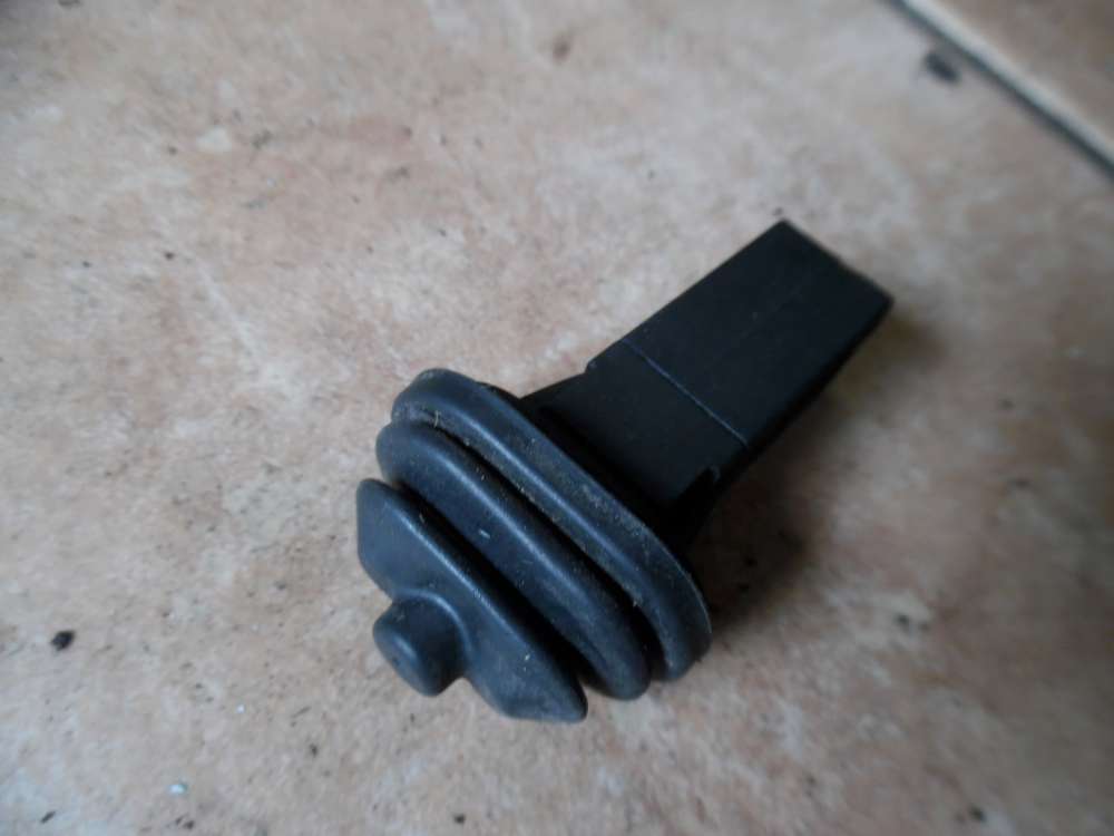 BMW 3er E46 Kontaktschalter Tankklappe 8228939