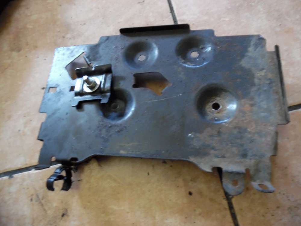 Peugeot 206 Halter Batteriehalter 