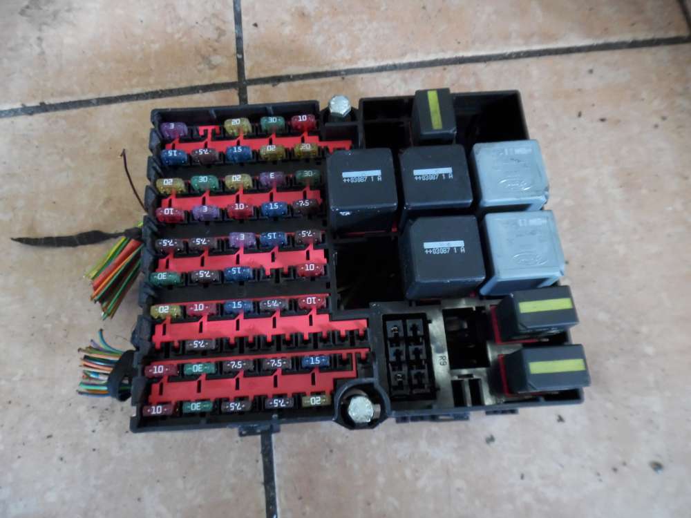 Ford Fusion JU2 Sicherungskasten Relaiskasten 2N1T-14401