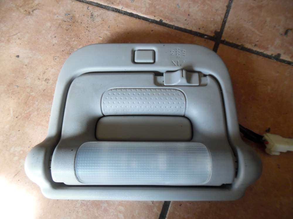 Toyota Yaris Verso Innenraumleuchte Vorne 81253-52010