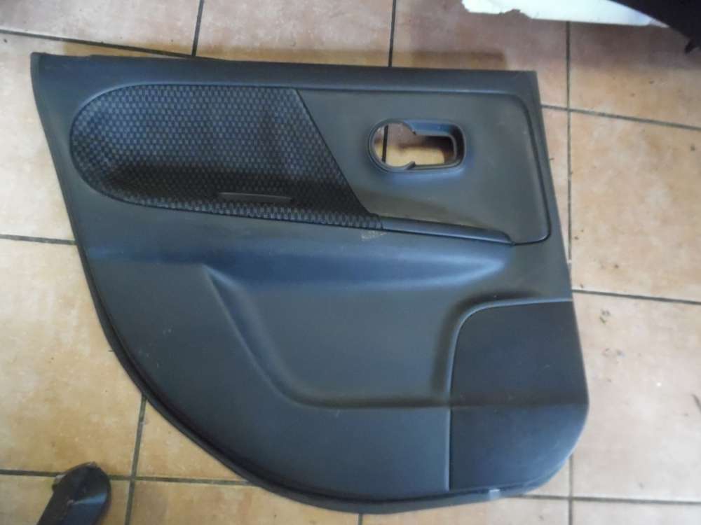 Nissan Note E11 Trverkleidung Hinten Links 829239U000