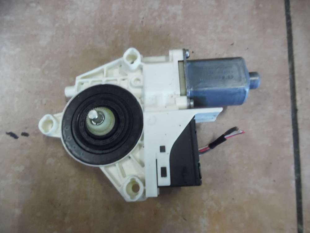 Renault Laguna III Fensterhebermotor Hinten Rechts 827300001R