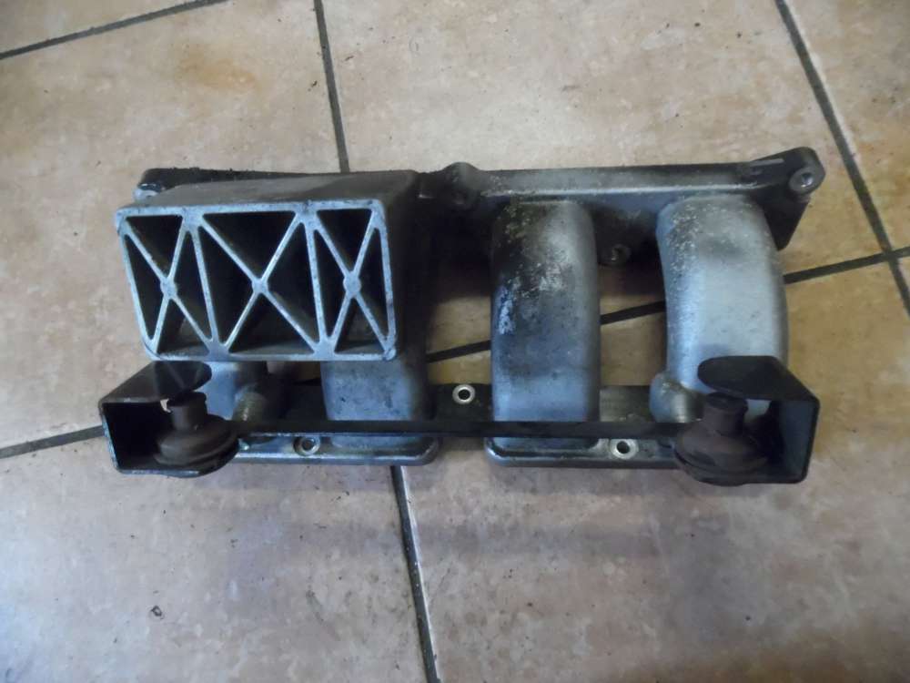 Renault Laguna III 2,0 Ansaugkrr�mmer Intake  Manifold 