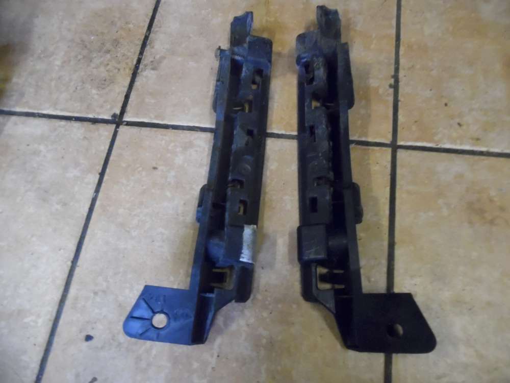 Renault Laguna III Halterung Stostange Fhrung Vorne 622200005R/ 622210005R