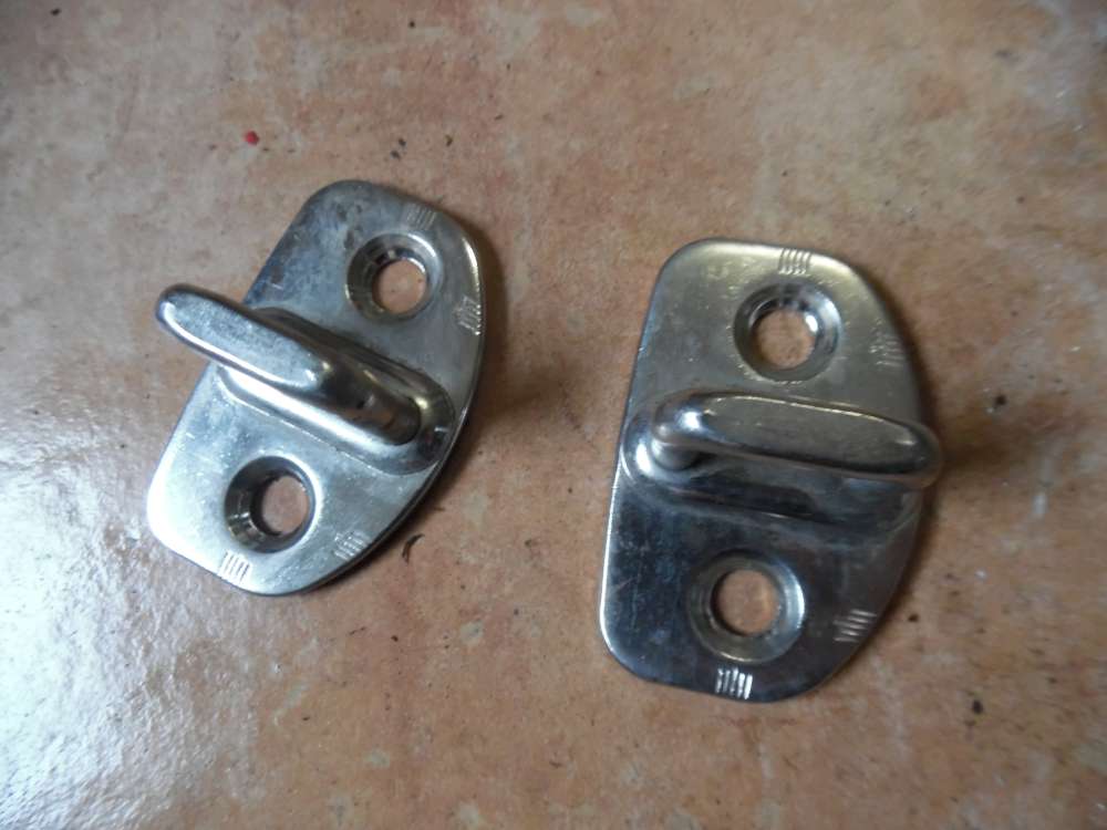 VW Golf IV 1J Trfanghaken Schliekeil