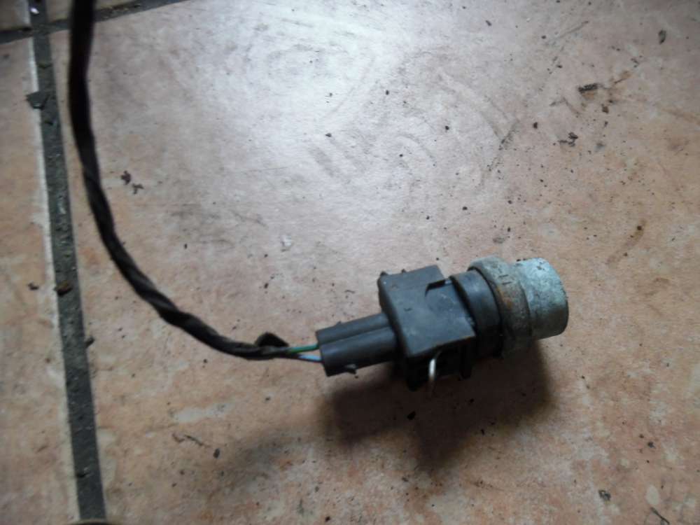 VW Golf IV 1J Khlmitteltemperatursensor 1H0959625