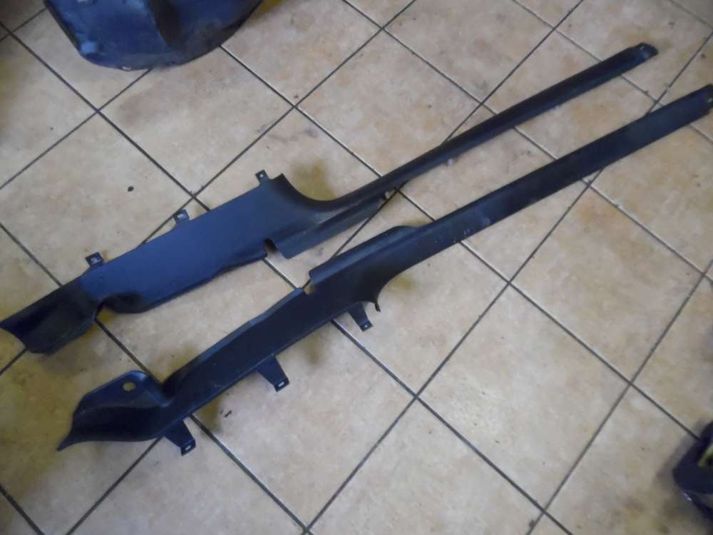 VW Golf IV 1J 3-Trer Einstiegsleiste Leiste 1J3853371 / 1J3853372 