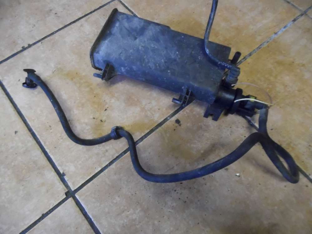 Renault Twingo I C06 Aktivkohlebehlter Behlter 7700418165