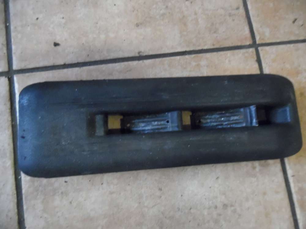 Renault Twingo I C06 Abdeckung Sitzhalter Hinten 7700827659