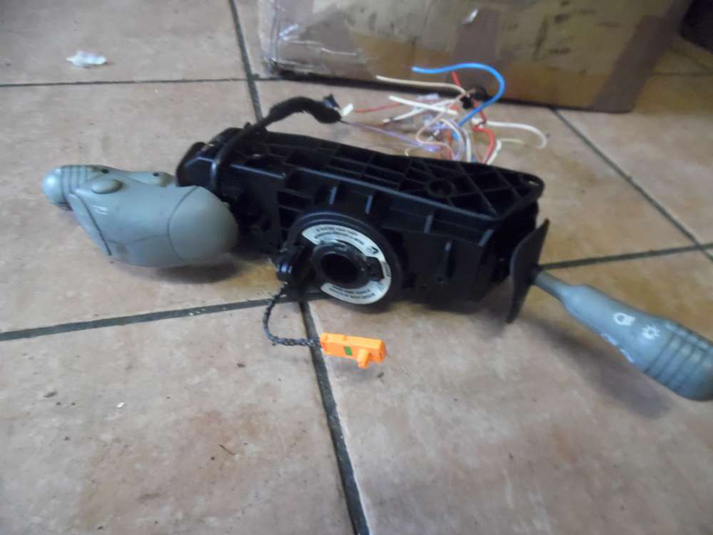 Renault Twingo I C06 Schleifring, Lenkstockschalter mit Bedienschalter 7701046629