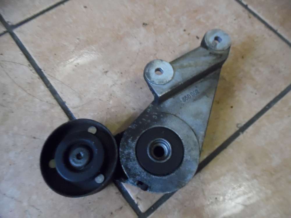 Volvo 850 2,5L Spannrolle unten 550002