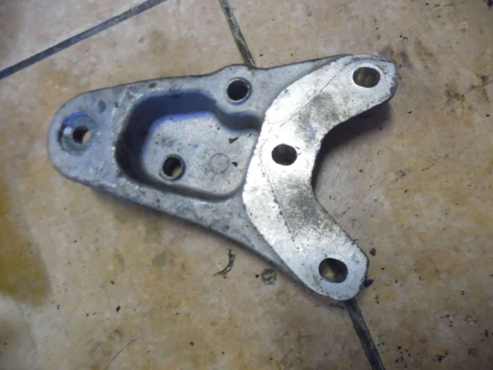 VW Fox 5Z1 1,2L Motorhalter Motorlager 6Q0199185