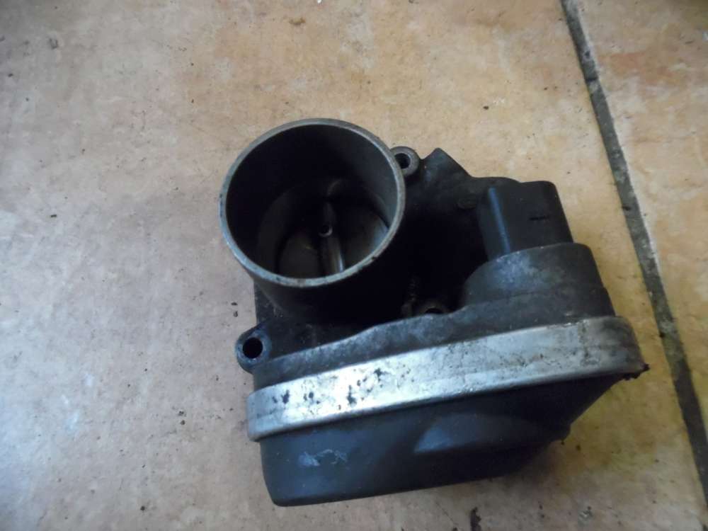 VW Golf IV Seat Skoda 1,4 Drosselklappe 036133062L